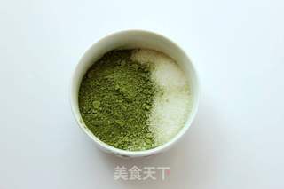 【夏日清新冷饮】绿茶冰激凌的做法步骤:2