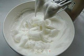 原味戚风蛋糕的做法步骤:7