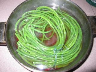 24小时就可吃上的健康酸豆角的做法步骤:5