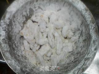 咸蛋黄焗南瓜的做法步骤:3