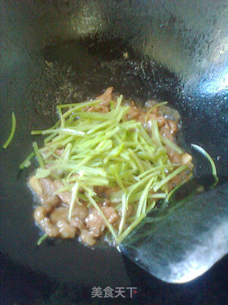 瓜皮青椒肉丝的做法步骤:5