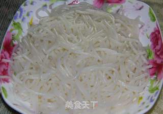 云南过桥米线的做法步骤:7