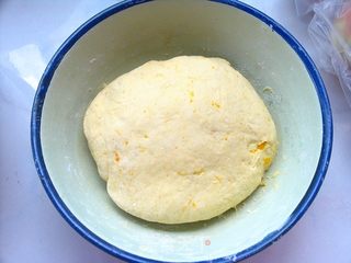 厨格格群磕之双色馒头——南瓜馒头卷的做法步骤:3