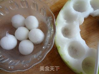冰镇瓜球的做法步骤：2