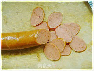 蒜香土豆烤肠 。的做法步骤:3