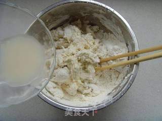 可可双色小馒头的做法步骤:2