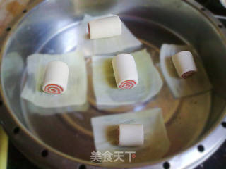 玫瑰腐乳双色馒头卷的做法步骤:9