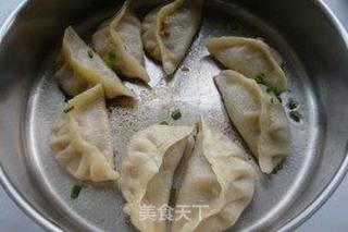 流着汤汁的煎饺——蟹肉皮冻煎饺的做法步骤:15