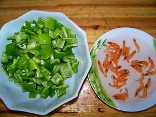 心蓝手制私房菜【口味饭遭殃】——做个坚持的万金油的做法步骤:2