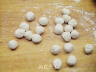 芹菜锅贴的做法步骤:6
