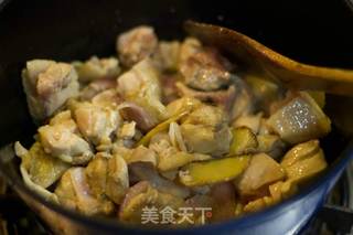 学做台湾三杯鸡——铸铁锅版的做法步骤:4