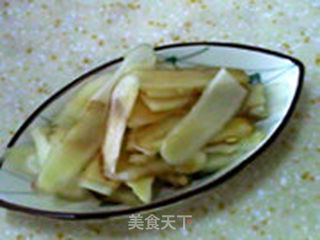 欣和酱油试用：拌仔姜的做法步骤：5