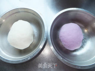 双色紫薯馒头卷的做法步骤:2
