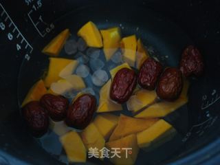 绝对不脏厨房—— 红枣燉南瓜的做法步骤：3