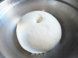 花样紫薯双色馒头卷的做法步骤:3