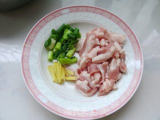 营养美味一锅出——扁豆焖面的做法步骤:3