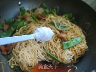 营养美味一锅出——扁豆焖面的做法步骤:12