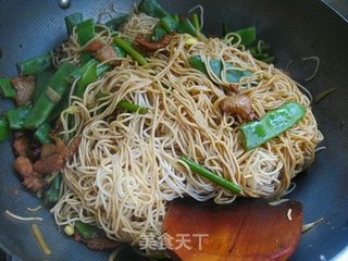 营养美味一锅出——扁豆焖面的做法步骤:11