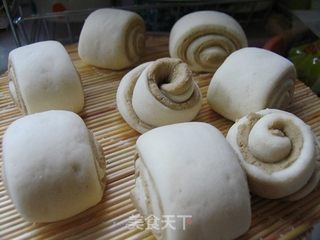 双色馒头之——咸Q双麦卷的做法步骤:8