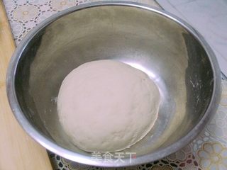补肾益精润肠燥——奶香黑白馒头卷的做法步骤:3