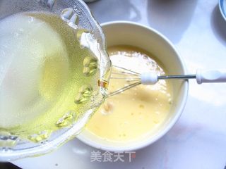 这种蛋糕很神奇——神奇蜂巢蛋糕的做法步骤：4