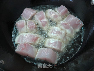 铁锅不粘的秘诀:铁锅煎烧豆腐鱼的做法步骤:13