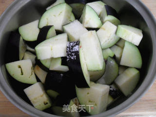 又一道开胃菜——番茄烧茄子的做法步骤:2