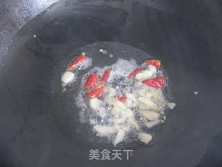 简单的夏日小菜----蒜蓉空心菜的做法步骤：4