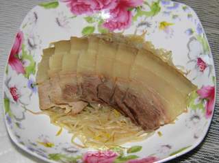 蒜泥白肉的做法步骤:3