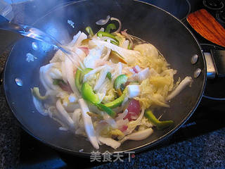 酸辣酱料大白菜汤的做法步骤:8