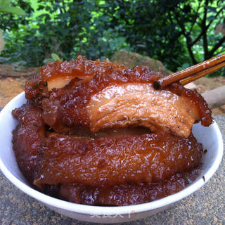 舌尖上的广西扣肉(乡村厨师老爸的得意之作)的做法步骤:11