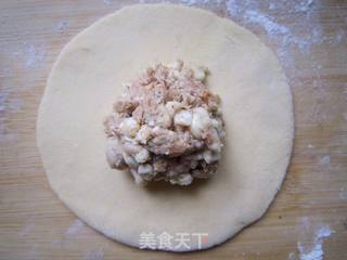 玉米鲜肉包的做法步骤:13