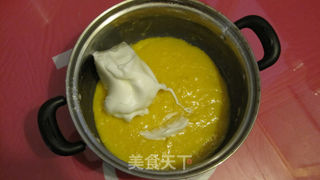 电饭煲戚风蛋糕的做法步骤:10