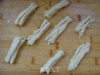 银丝卷的做法步骤:8