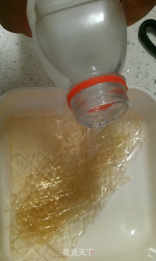 抹茶红豆酸奶慕斯的做法步骤：2