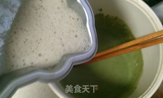 抹茶红豆酸奶慕斯的做法步骤:6