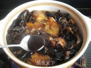 豆腐黑木耳炖咸青鱼的做法步骤:10