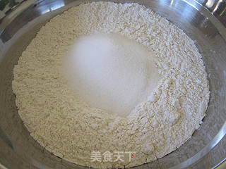 豆沙面包的做法步骤:2