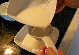 【红豆桃仁双皮奶】夏季消暑甜品的做法步骤:8
