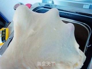 少油的花形豆沙面包的做法步骤:3