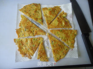 胡萝卜鸡蛋饼【宝宝辅食餐】的做法步骤:11