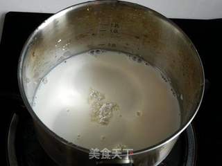 蜜豆鲜奶冰淇淋的做法步骤:4