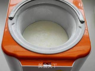 蜜豆鲜奶冰淇淋的做法步骤:11