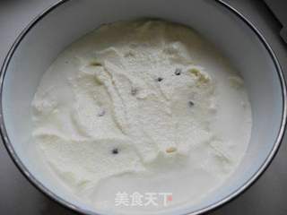 蜜豆鲜奶冰淇淋的做法步骤:16