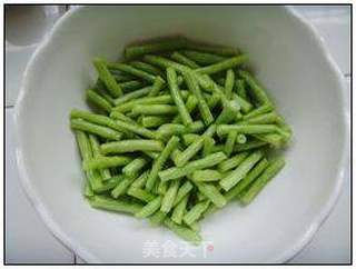 酱拌豆角 。的做法步骤：4