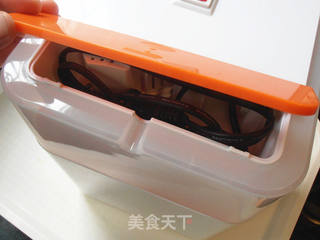 【客浦冰淇淋机试用】--素食无蛋奶姜味豆腐冰淇淋蛋糕的做法步骤:6