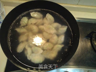头伏吃饺子 青豆鲜肉水饺的做法步骤:7