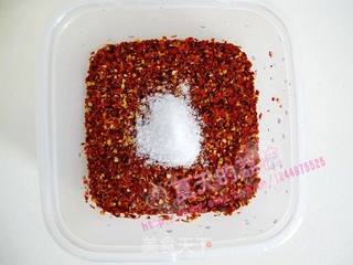 【荔枝】凉拌菜的好搭档-自制香辣红油的做法步骤:4