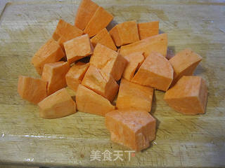 核桃百合杂粮番薯粥的做法步骤：3