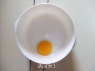 自制沙拉酱(蛋黄酱)的做法步骤:2